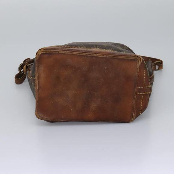 LOUIS VUITTON Monogram Noe Shoulder Bag M42224 - Picture 5 of 16